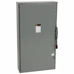 This SQUARE D fusible safety switch is rated 600 A, three-phase, 600V AC. The galvanized steel enclosure allows indoor or outdoor installation. It is used for disconnecting and providing overcurrent protection in industrial power distribution systems.