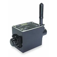 This lever-operated directional control valve is designed for hydraulic systems requiring flow control up to 40 gpm. It features a D05 NFPA size, three positions, and manifold mounting. Typical applications include industrial machinery and mobile equipment where directional flow control is needed.