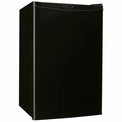 DANBY DAR044A4BDD Mini Refrigerator, 4.4 cu ft, Black - Mini Refrigerators