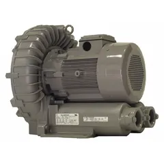 The FUJI ELECTRIC VFZ701A-5W is a 1-stage regenerative blower rated for 6.7 hp, 575V AC three-phase power, and 6.5 A current. It provides a maximum operating pressure of 129.6 in wc and a maximum vacuum of 99 in wc. Connections are female NPT ports. Typical applications include pneumatic conveying, vacuum lifting, aeration, and drying in industrial settings.