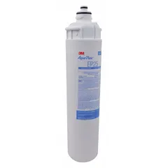 This under-sink water filter uses activated carbon media to reduce particulates. With a 1,150-gallon service life, it is suited for point-of-use filtration in residential or light commercial settings for drinking and cooking water.