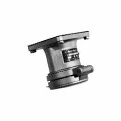 Watertight pin and sleeve receptacle rated for 250V DC and 600V AC, three-phase, 150 A, with 4 poles. Suitable for industrial power connections in environments requiring a weather-resistant enclosure.