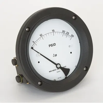 MIDWEST INSTRUMENT Differential Pressure Gauge: Back, 1/4 in NPT Female, ±3-2-3% Gauge Accuracy - Medium & High Operating Pressure Differential Gauges