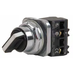 This Siemens selector switch features a 2-position maintained/momentary action with a short-handled knob and metallic bezel. It has a 1NO contact configuration rated 10 A at 600 VAC and 5 A at 600 VDC. The plastic operator head is non-illuminated and not rated for hazardous locations. Typical applications include on/off control or mode selection in industrial control panels and machinery.