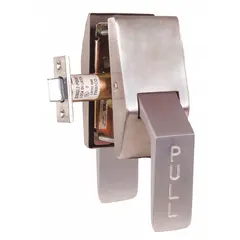 This TRIMCO passage paddle lockset features a push-down/pull-down style and is ADA compliant. Designed for interior doors such as hallways or closets where locking is not required, it provides accessible operation without a locking mechanism.