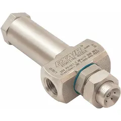 This stainless steel external mix air-atomizing spray nozzle features a 1/4 in FNPT connection and delivers a flow rate of 14 scfm. It produces a round spray pattern at 15 inches and includes a no-drip design to prevent liquid leakage when not in use. Typical applications include coating, humidification, and cooling processes requiring controlled atomization.