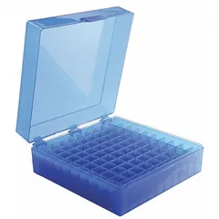This rectangular storage box is made of polypropylene, suitable for organizing and protecting cryogenic vials in laboratory freezer storage. Overall dimensions: 5 5/8 in length, 6 in width, 2 1/4 in height.