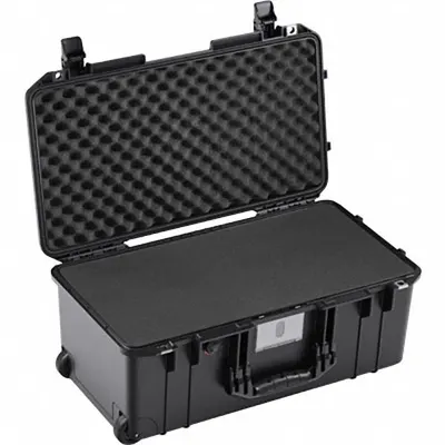 PELICAN 1556AIR Lightweight Suitcase-Style Case - Lightweight Suitcase-Style Cases