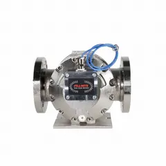 This FILL-RITE flowmeter is a custody transfer rated oval gear displacement meter for inline use with pesticides. It offers ±0.5% accuracy and a standard frequency pulse output for remote monitoring, with a maximum voltage of 12V DC. No display is included.