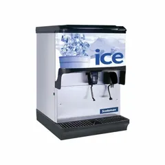 This SCOTSMAN ice dispenser is a lever-operated unit with antimicrobial protection, offering 150 lb storage capacity. Dimensions are 35 in x 23 in x 31 in. Typical applications include commercial settings such as restaurants, hotels, and cafeterias where hygienic and convenient ice dispensing is required.
