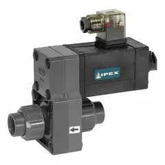 This 2-way/2-position normally closed solenoid valve is designed for on/off control of liquids or gases. It features a 1/4 in pipe size, operates on 120V AC, and has a watertight coil enclosure suitable for damp or washdown environments.
