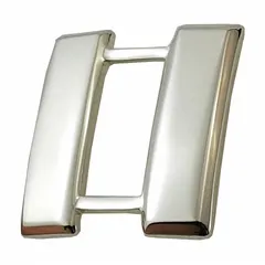 Metallic rank insignia for displaying military officer rank on uniform collars or lapels. Features smooth bars design in silver finish, made of metal with clutch pin attachment. Sold as 1 pair.