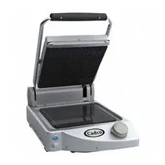 The CADCO CPG-10 is a single panini press with a glass-ceramic cooking surface measuring 13 inches wide. Operating at 120V, it is designed for grilling panini, sandwiches, and flatbreads in commercial kitchen environments.