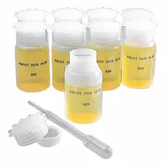 LDPE wide mouth round bottle with 500 mL capacity, natural translucent body, and graduated markings. Includes a polypropylene closure (unlined). Suitable for general laboratory storage, mixing, or dispensing of liquids.