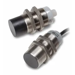 Unshielded inductive cylindrical proximity sensor with non-terminated cable, 3 wires, and DC supply voltage rating of 6-48V DC. Used for non-contact detection of metal objects in industrial automation, packaging, and material handling systems.