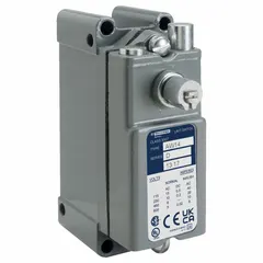 Metallic rotary-motion limit switch from the 9007AW series. Features a rotary lever actuator with SPDT-DB-1NO/1NC contact form, pretravel of 5°, overtravel of 25°, total travel of 30°, and differential travel of 2.5°. Used in industrial automation for position sensing of rotating machinery.