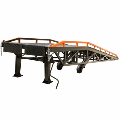 DISCOUNT RAMPS Yard Ramp: 99 in Usable Wd, Diamond Treadplate, 8 in Side Rail Ht, 42 in Min Service Ht - Yard Ramps