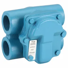 This cast iron H-pattern float and thermostatic steam trap automatically discharges condensate and non-condensable gases from steam lines while preventing steam loss. It features a 1-1/2 in FNPT connection, 2500 lb/hr capacity, 125 psi maximum pressure, and a stainless steel float. Suitable for horizontal installation in steam distribution networks and process equipment.
