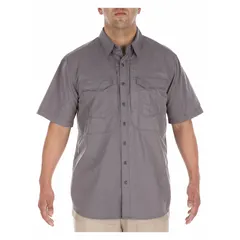 This men's tactical collared work shirt features a button front and short sleeves, constructed from cotton. Designed for professional environments such as security, law enforcement, and field service, it offers a functional and professional appearance.